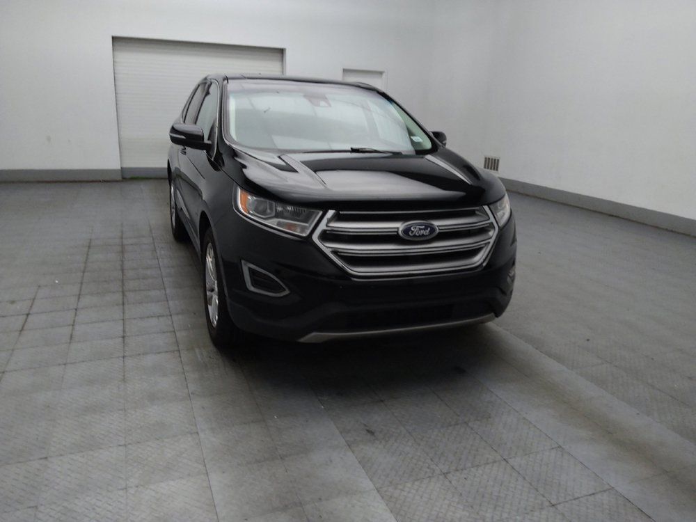 Used 2018 Ford Edge Titanium w/ Equipment Group 301A FWD image 13