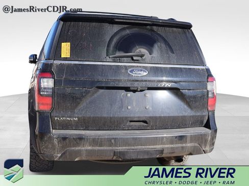 Used 2019 Ford Expedition Platinum image 16