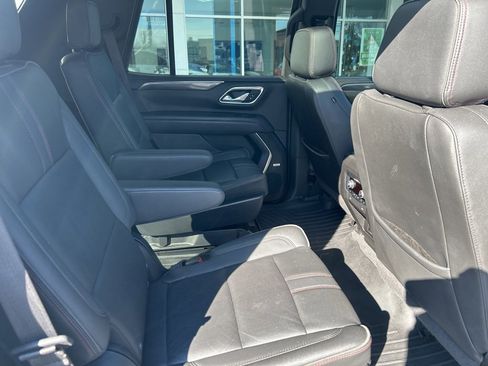 Used 2022 Chevrolet Tahoe RST w/ Luxury Package image 21