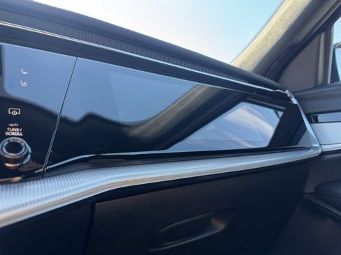 Used 2024 Jeep Wagoneer Launch Edition image 23