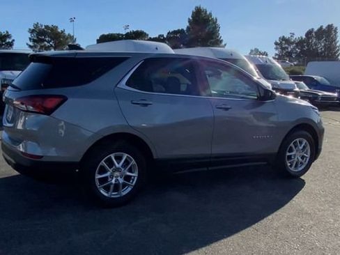 Used 2024 Chevrolet Equinox LT image 8