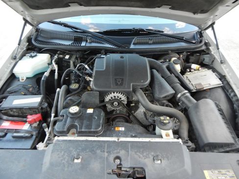 Used 2007 Lincoln Town Car Signature image 45