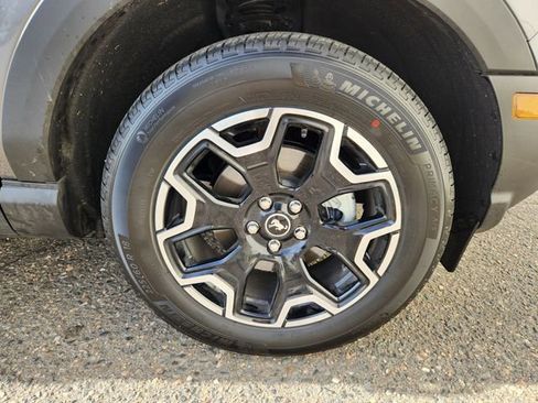 New 2025 Ford Bronco Sport Outer Banks image 18