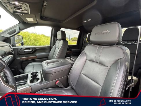 Used 2022 Chevrolet Silverado 2500 High Country w/ Technology Package AWD/4WD image 15