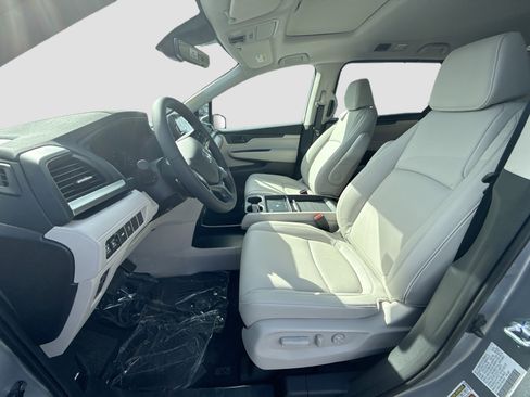 New 2026 Honda Odyssey EX-L image 16