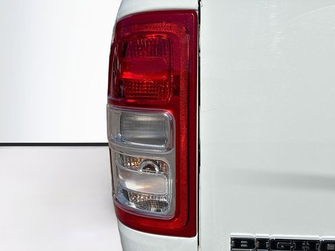 Used 2024 RAM 2500 Big Horn image 10