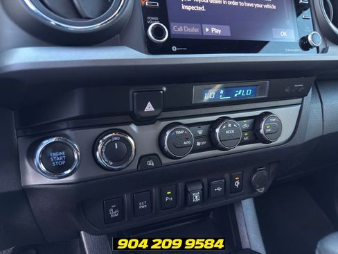 Used 2021 Toyota Tacoma TRD Off-Road w/ Technology Package AWD/4WD image 21