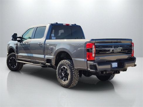 New 2025 Ford F350 Platinum w/ Tremor Off-Road Package image 6