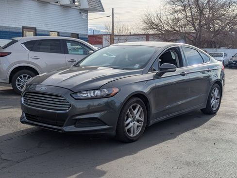 Used 2016 Ford Fusion SE image 8