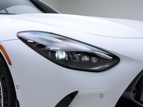 Used 2026 Mercedes-Benz AMG GT 63 image 10