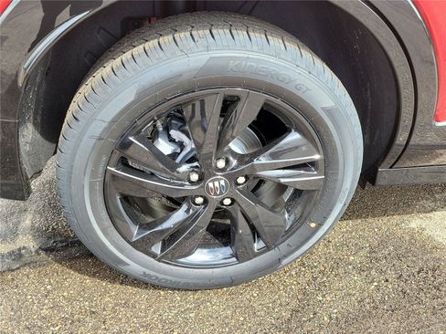 New 2026 Buick Encore GX Sport Touring w/ Advanced Technology Package FWD image 5