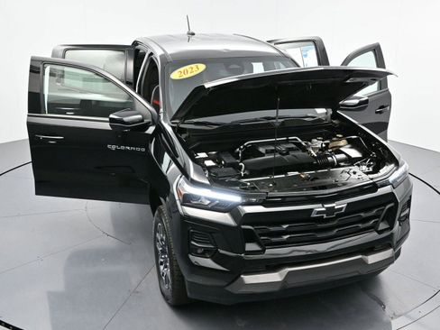Used 2023 Chevrolet Colorado Z71 w/ Z71 Convenience Package 2 image 41