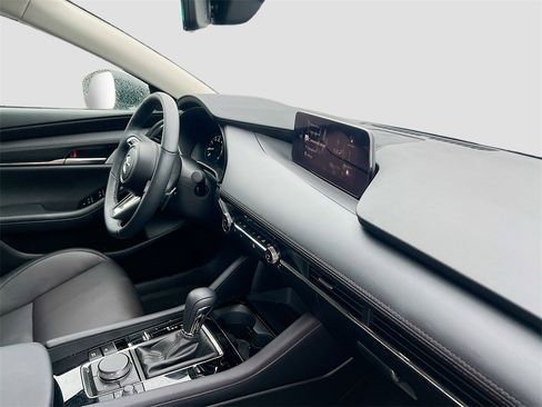 Used 2025 MAZDA MAZDA3 2.5 Turbo Sedan w/Premium Plus image 32