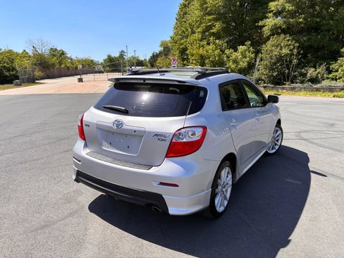 Used 2009 Toyota Matrix XRS FWD image 15