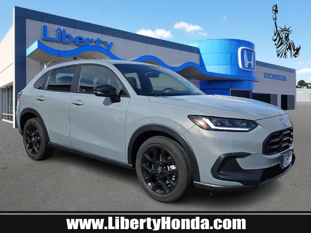Used 2025 Honda HR-V Sport image 1
