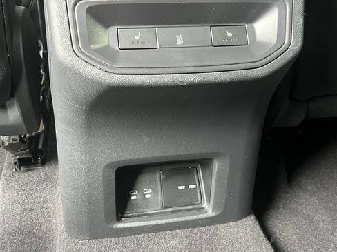 Used 2024 Volkswagen Atlas Cross Sport SEL Premium R-Line AWD/4WD image 15