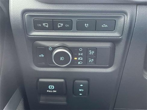 Used 2024 Ford F150 Platinum w/ Equipment Group 702A High image 28