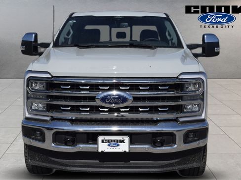 New 2026 Ford F250 Lariat w/ Lariat Ultimate Package AWD/4WD image 2