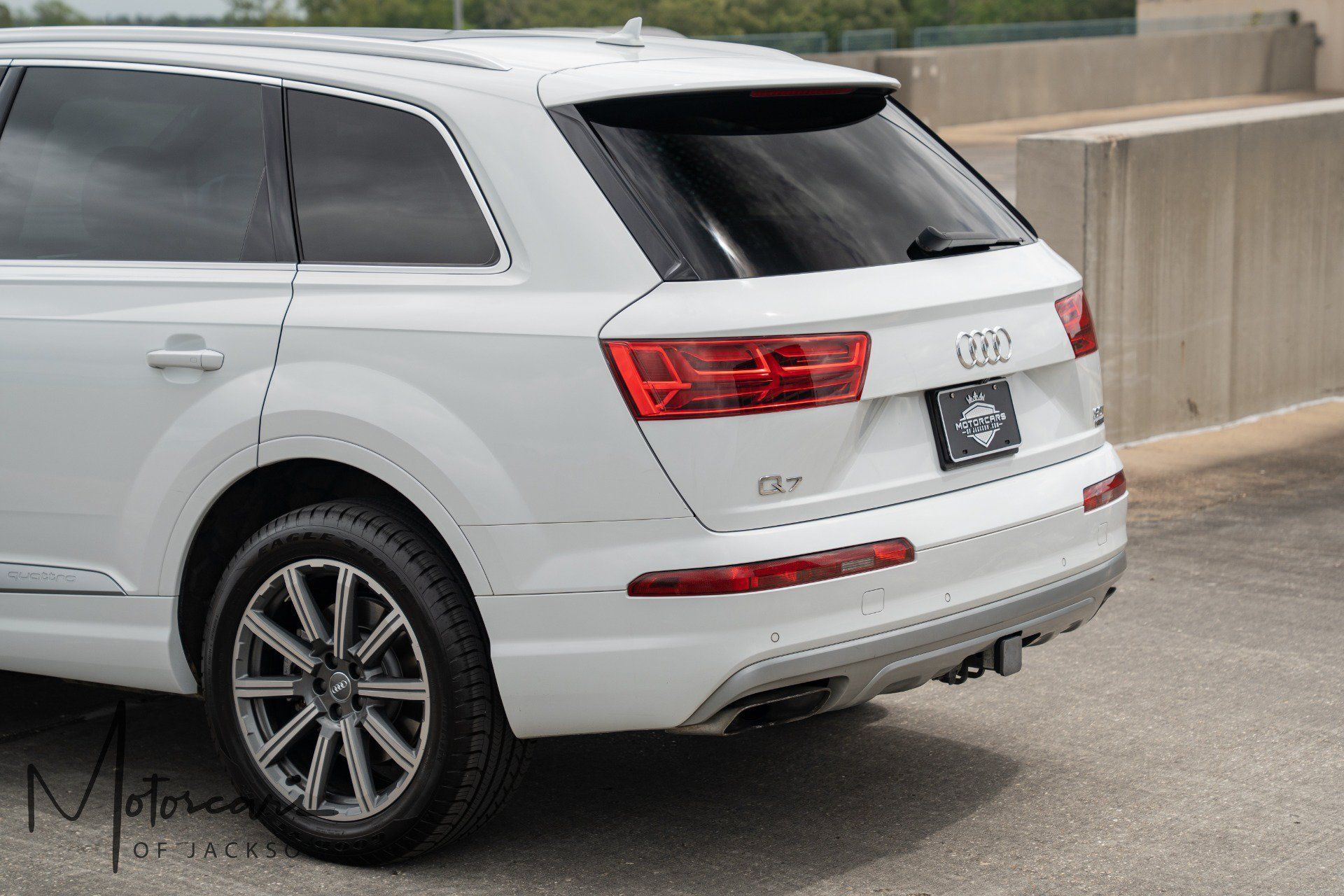 Used 2018 Audi Q7 3.0T Prestige AWD/4WD image 13