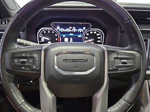 Used 2021 GMC Yukon Denali w/ Denali Ultimate Package AWD/4WD image 21