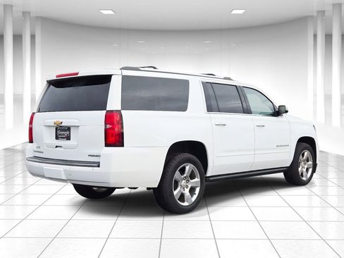 Used 2019 Chevrolet Suburban Premier image 3