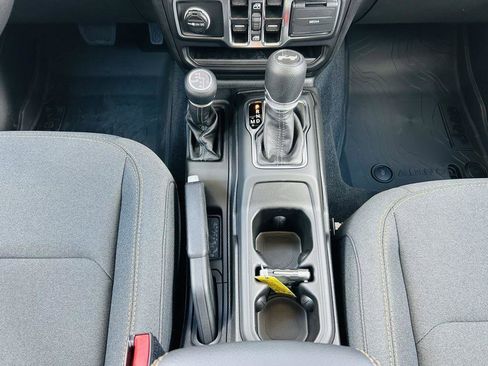 New 2025 Jeep Wrangler Sahara image 20