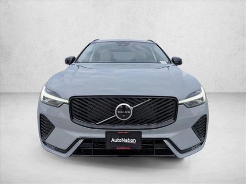 New 2026 Volvo XC60 B5 Ultra w/ Protection Package Premier image 6