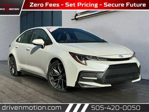 Used 2020 Toyota Corolla SE image 1