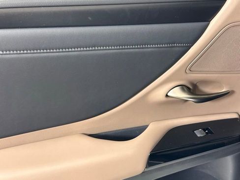 New 2025 Lexus ES 350 w/ Premium Package image 20