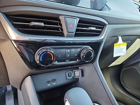 New 2026 Buick Encore GX Sport Touring image 19