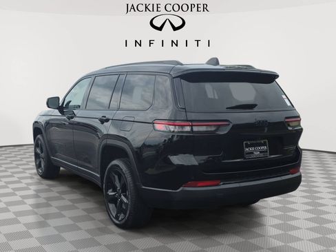 Used 2025 Jeep Grand Cherokee L Limited w/ Black Appearance Package AWD/4WD image 7