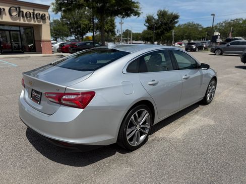 Used 2022 Chevrolet Malibu LT FWD image 8