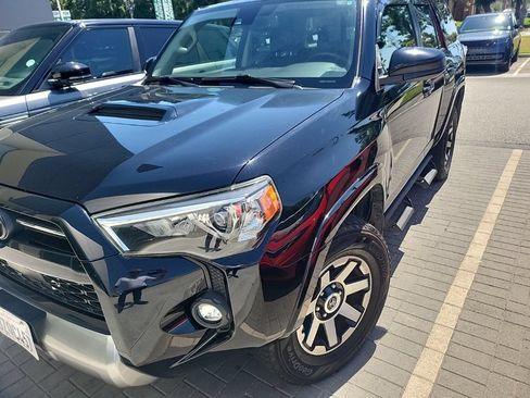 Used 2022 Toyota 4Runner TRD Off-Road AWD/4WD image 1