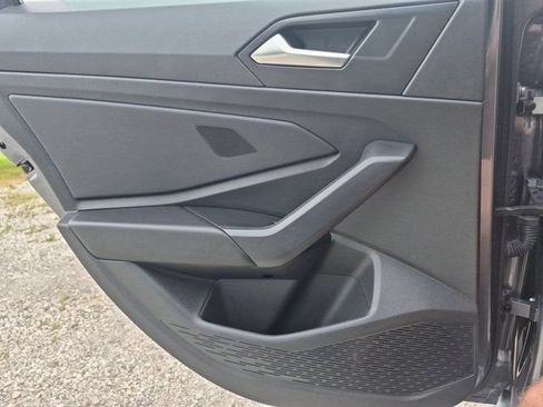 Used 2025 Volkswagen Jetta Sport FWD image 26