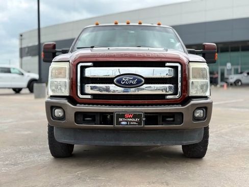 Used 2016 Ford F350 King Ranch image 3