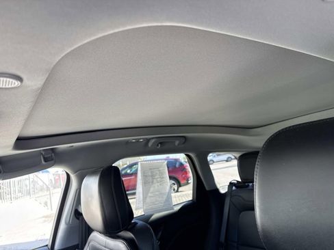 Certified 2020 Lincoln Corsair Standard w/ Premium Package image 32