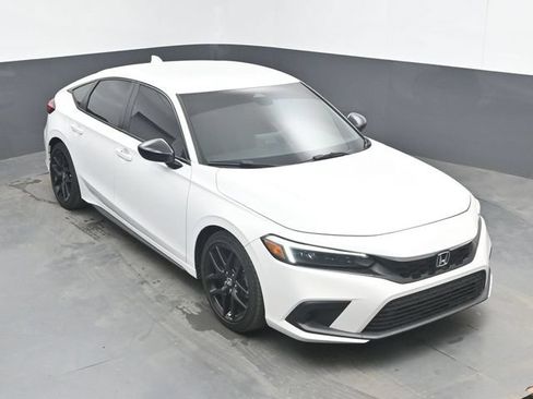 Used 2024 Honda Civic Sport image 13