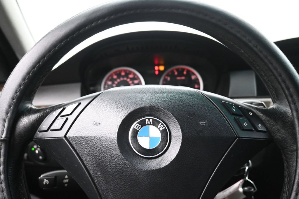 Used 2005 BMW 525i Sedan RWD image 13