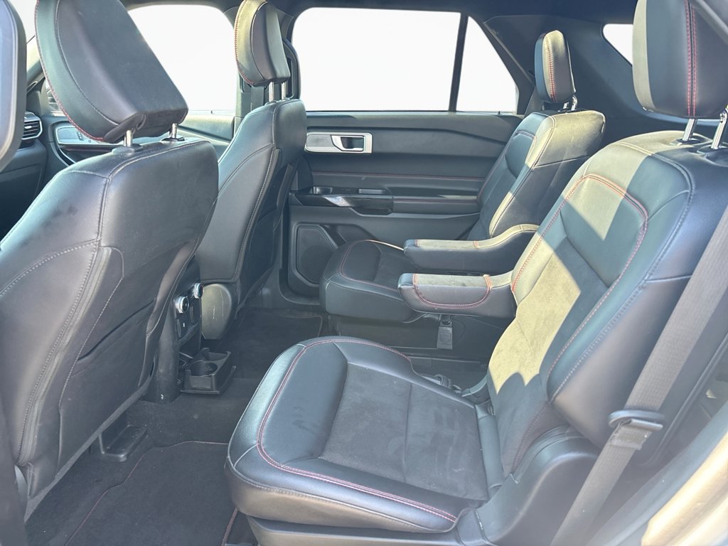 Certified 2023 Ford Explorer ST-Line w/ Class IV Trailer Tow Package AWD/4WD image 19