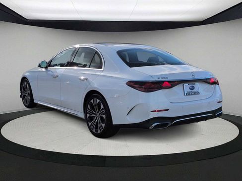Used 2024 Mercedes-Benz E 350 4MATIC Sedan image 6