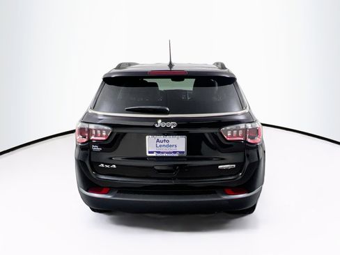 Used 2022 Jeep Compass Latitude AWD/4WD image 6