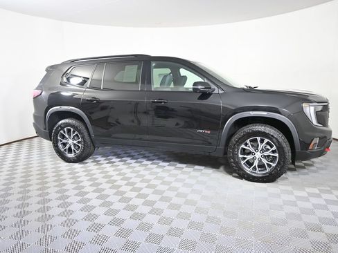 Used 2024 GMC Acadia AT4 AWD/4WD image 8