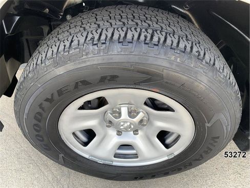 Used 2023 RAM 1500 Tradesman AWD/4WD image 17