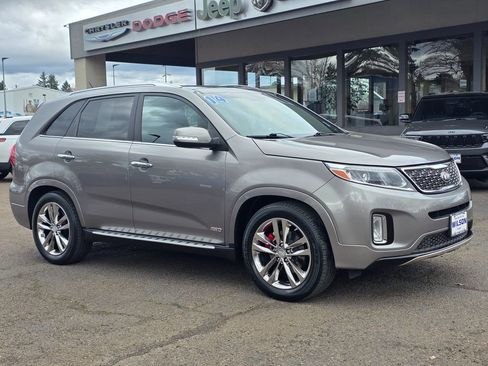Used 2014 Kia Sorento SX w/ 3rd Row Package image 34