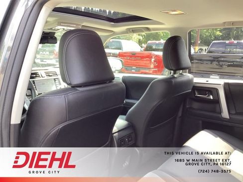 Used 2022 Toyota 4Runner SR5 Premium w/ Moonroof Package AWD/4WD image 16