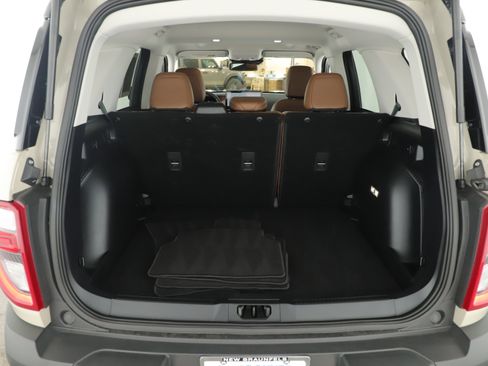 Used 2025 Ford Bronco Sport Outer Banks w/ Outer Banks Tech Package+ image 7