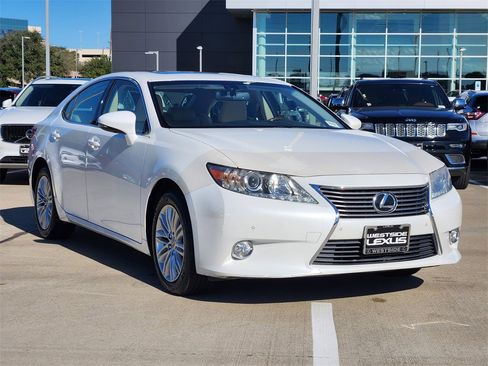 Used 2013 Lexus ES 350 image 3