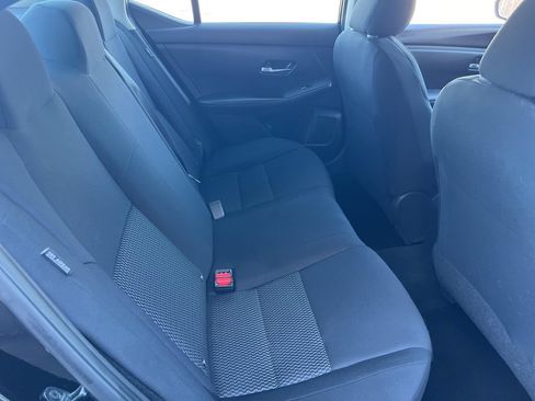 Certified 2023 Nissan Sentra S FWD image 11