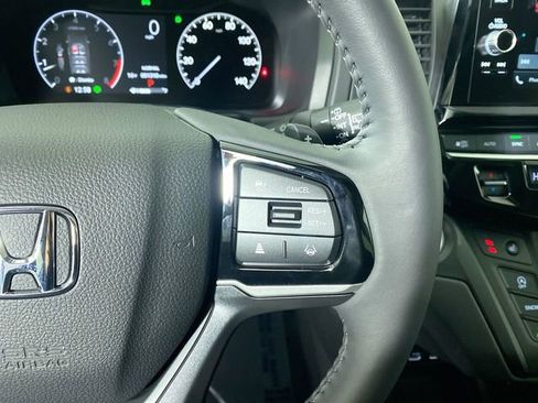 Certified 2026 Honda Odyssey EX-L image 14