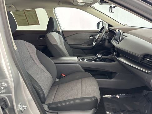 Certified 2021 Nissan Rogue SV image 20